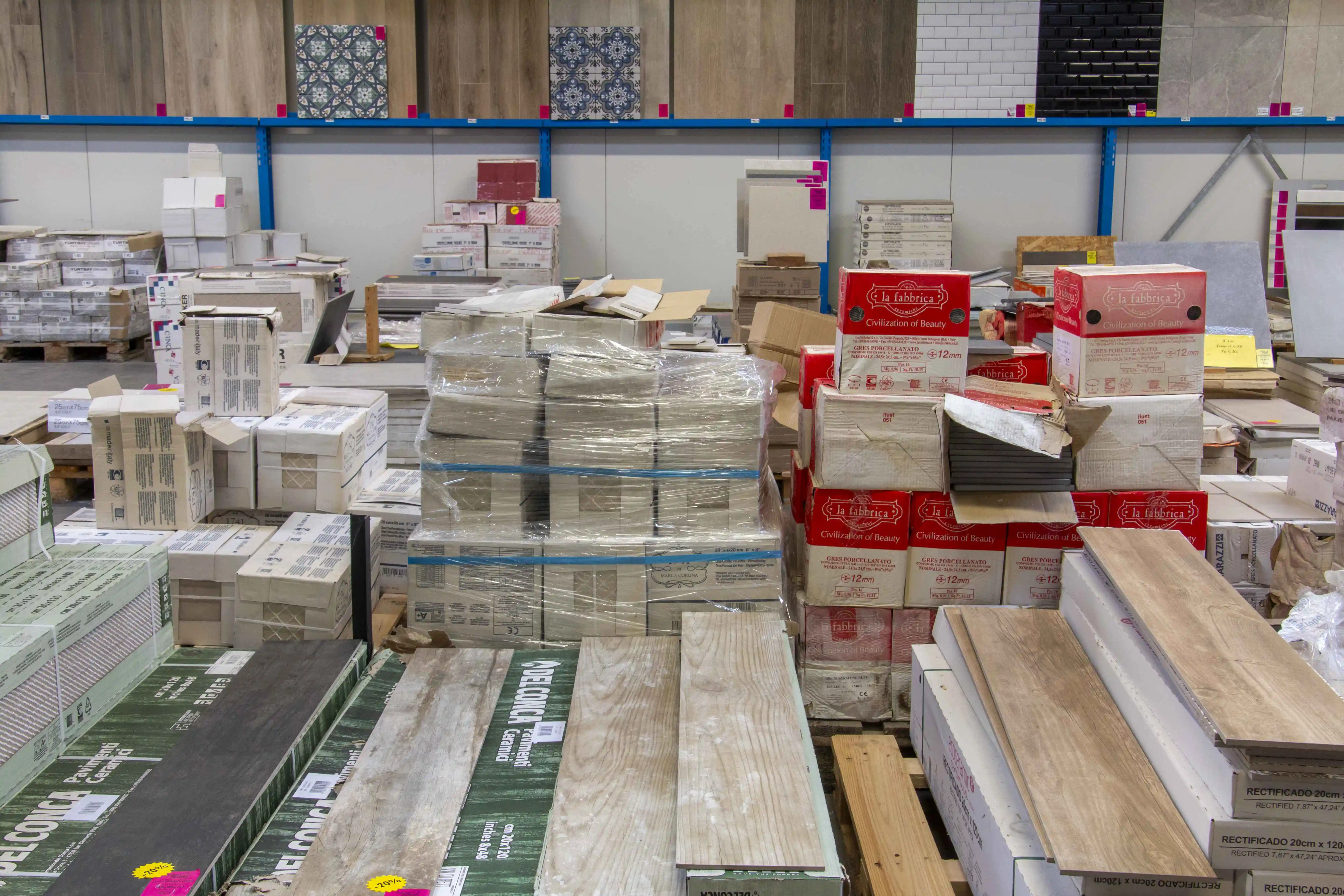 Tegel Outlet Vestiging Aartselaar Winkel 8